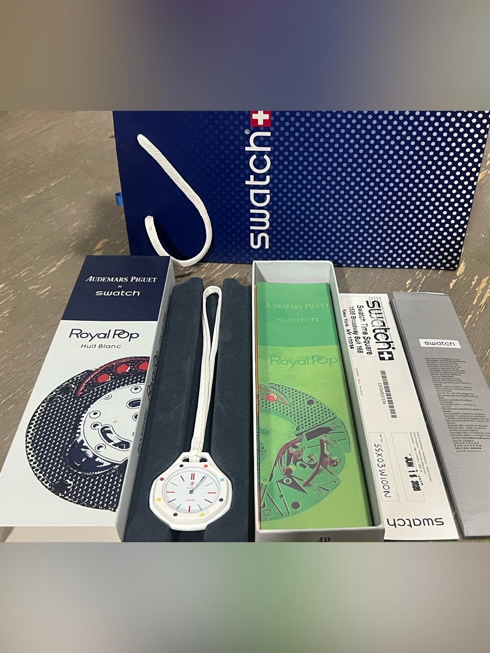 FULL WATCH SET AP Swatch Royal Pop Huit Blanc with Band